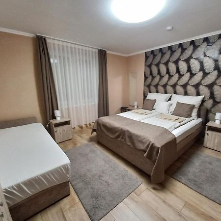 Ilona Apartman Gyula Εξωτερικό φωτογραφία