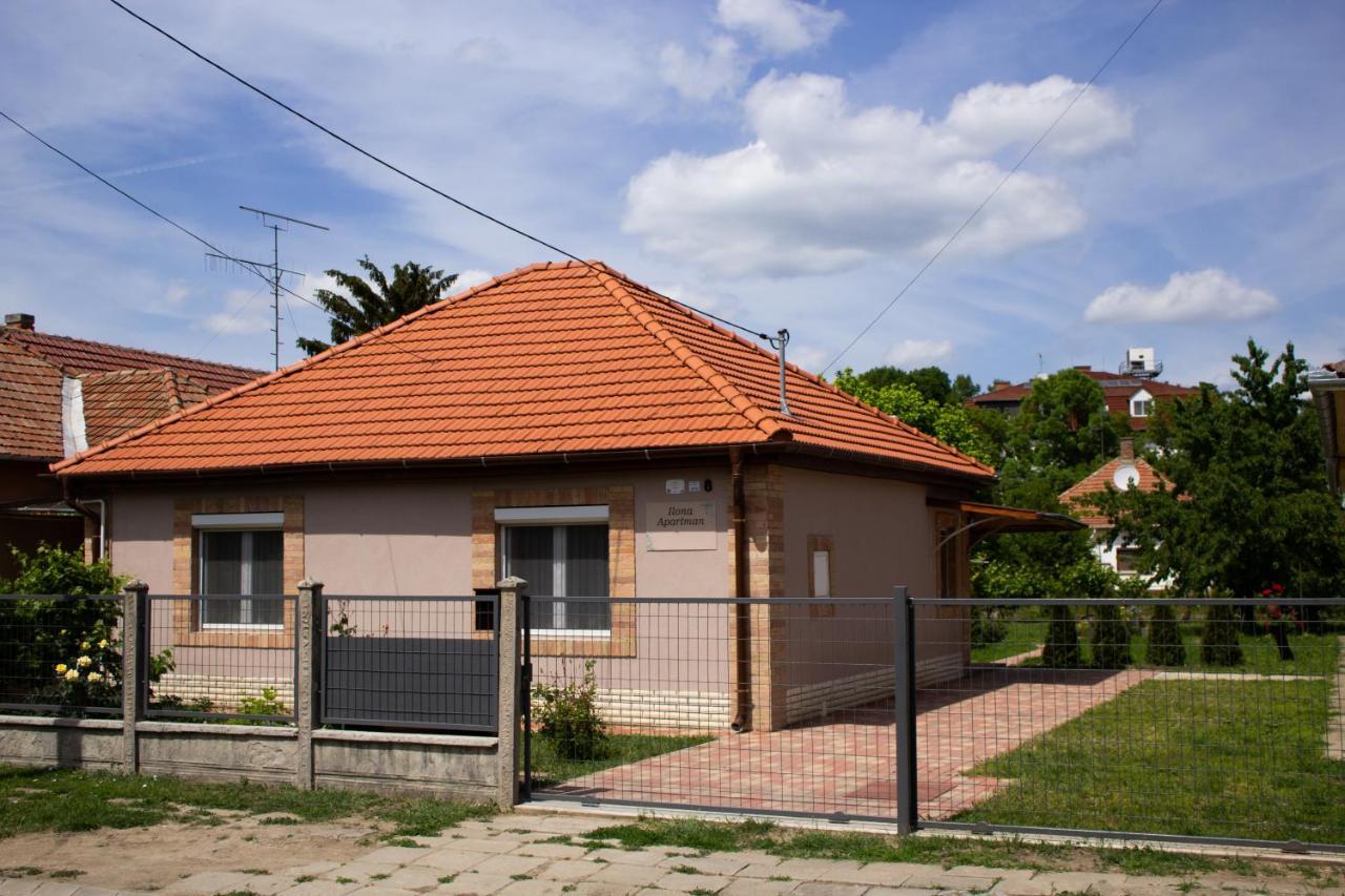 Ilona Apartman Gyula Εξωτερικό φωτογραφία